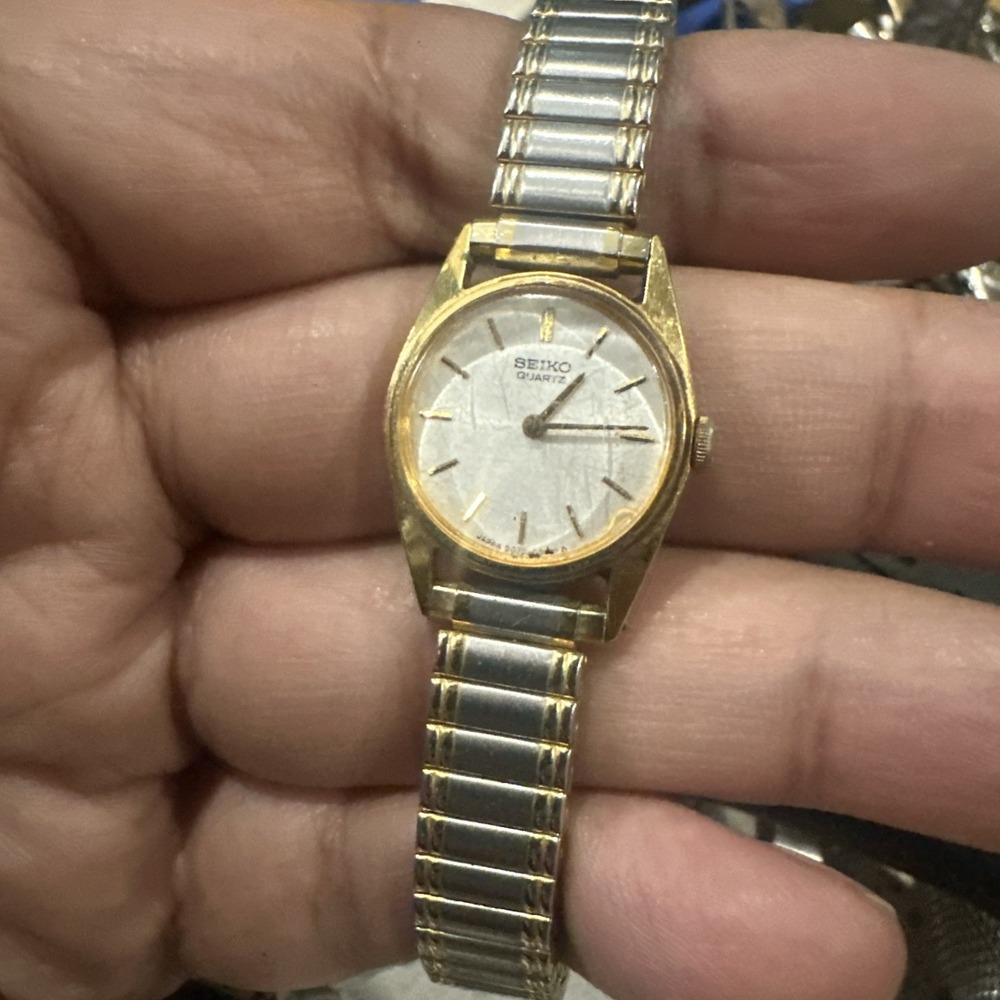Seiko VTG Women Watch Two Tone Stretch Band 19mm Quartz 5420-0099 NEW BATTERY